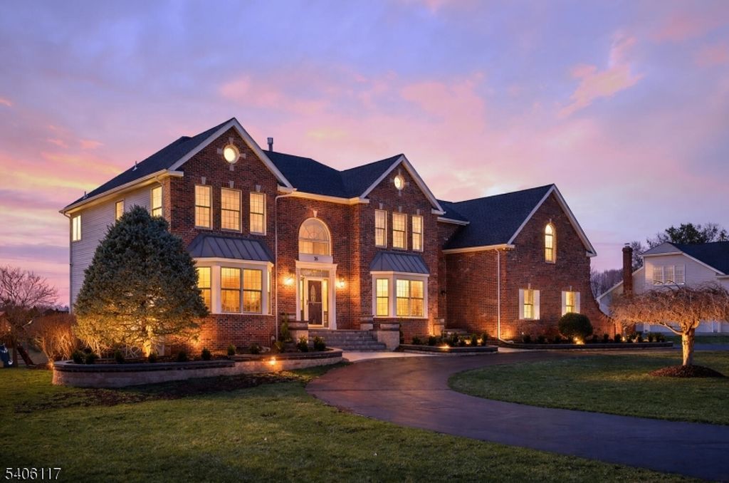 26 Davenport Way, Hillsborough Twp., NJ 08844