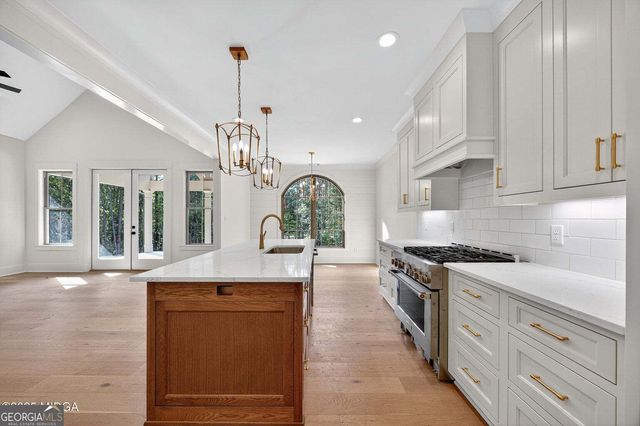 896 Jenkins Road, Forsyth, GA 31029