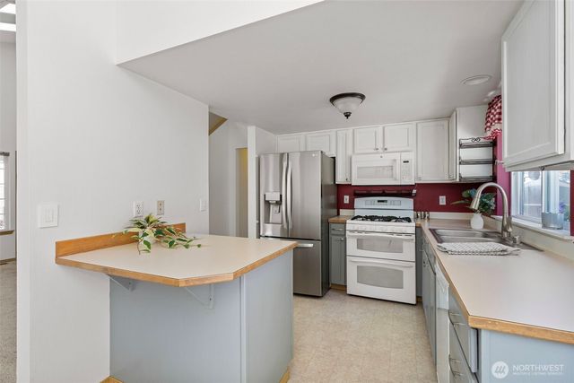 7331 NE Morning View Avenue, Bremerton, WA 98311