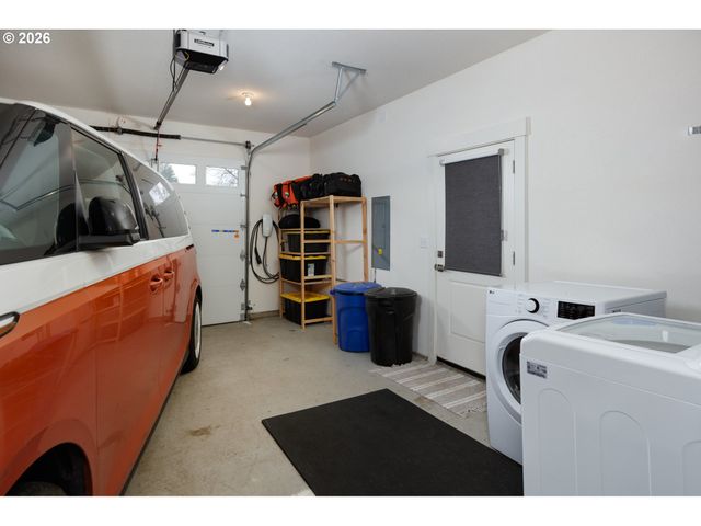 252 ESTABROOK Rd, Carson, WA 98610