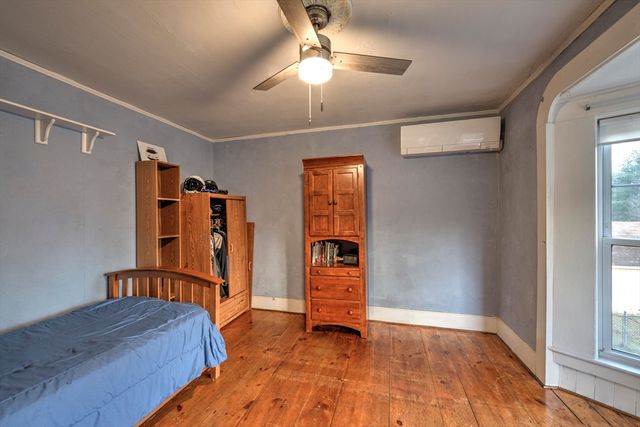 474 Valley Road, Barre, MA 01005