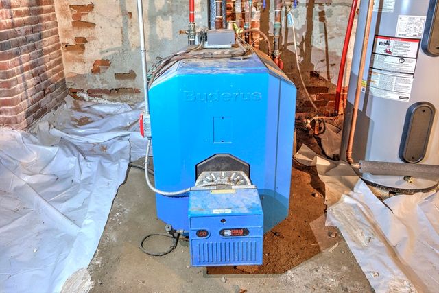 474 Valley Road, Barre, MA 01005