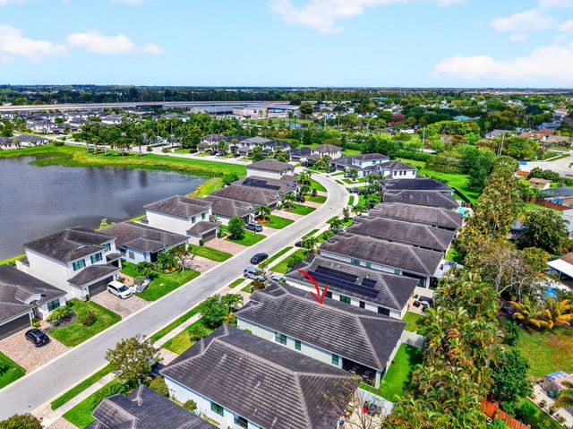 7527 Moonrise Drive, Lake Worth, FL 33467