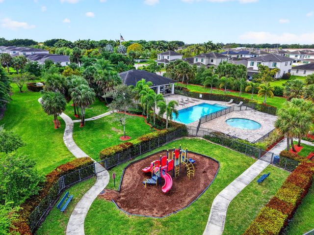 7527 Moonrise Drive, Lake Worth, FL 33467