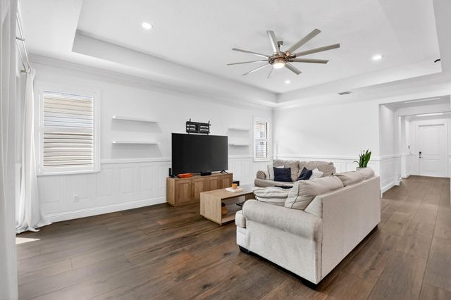 7527 Moonrise Drive, Lake Worth, FL 33467
