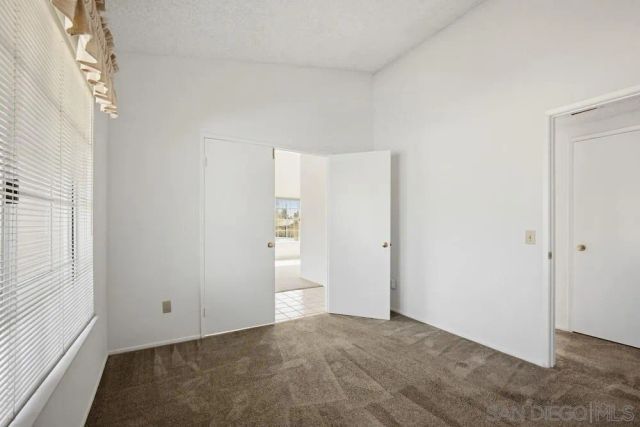 2304 N Apple Ave, Rialto, CA 92377