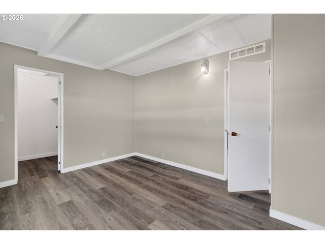 205 S 54TH St 20, Springfield, OR 97478