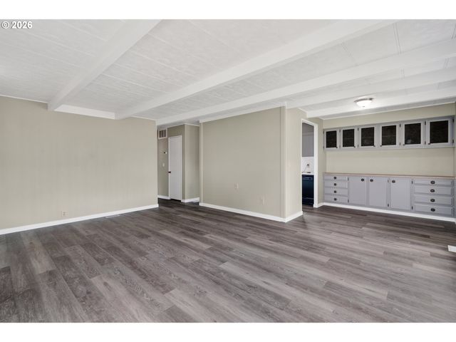 205 S 54TH St 20, Springfield, OR 97478