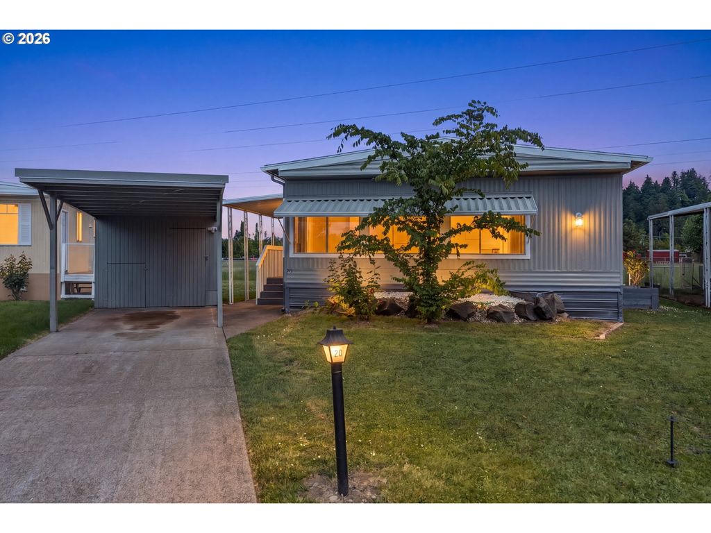 205 S 54TH St 20, Springfield, OR 97478