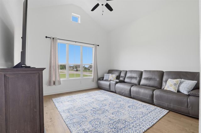 301 Wonderstruck, Liberty Hill, TX 78642