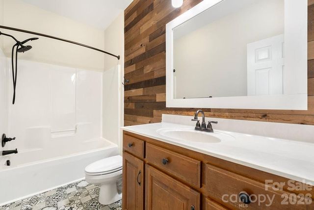 10846 Tyler Brook Lane, Charlotte, NC 28227