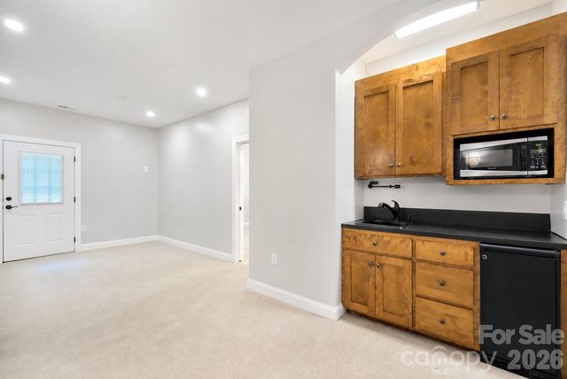 10846 Tyler Brook Lane, Charlotte, NC 28227