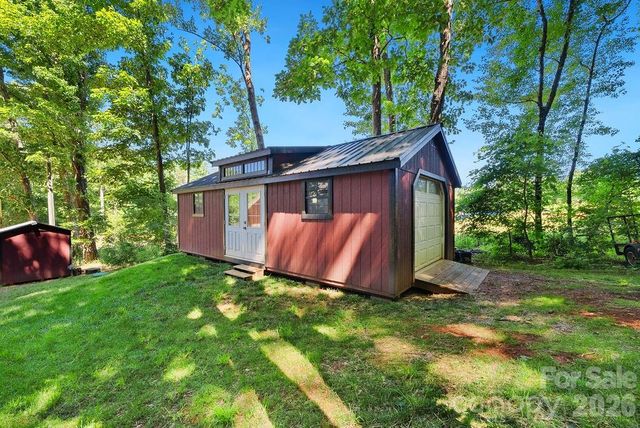 10846 Tyler Brook Lane, Charlotte, NC 28227