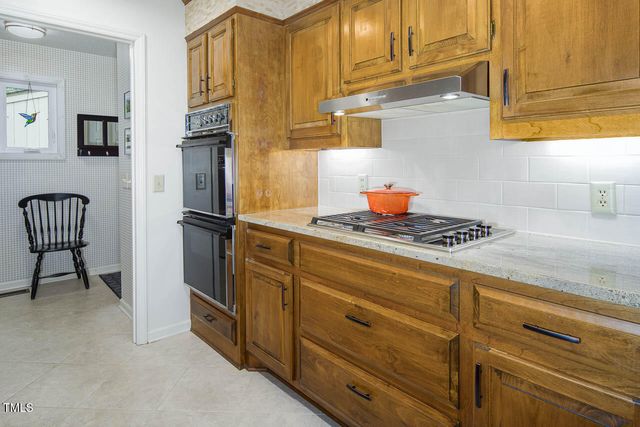 3285 Edinburgh Drive, Sanford, NC 27332