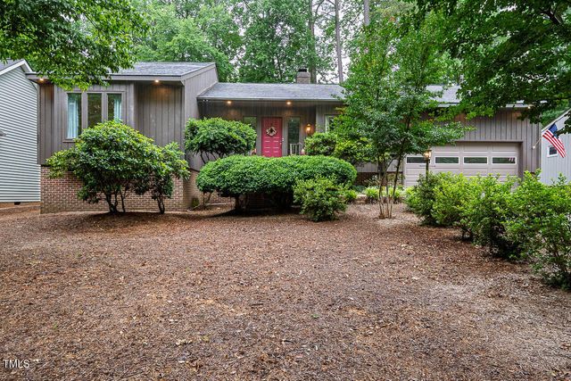 3285 Edinburgh Drive, Sanford, NC 27332