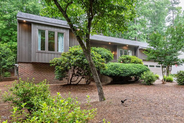 3285 Edinburgh Drive, Sanford, NC 27332