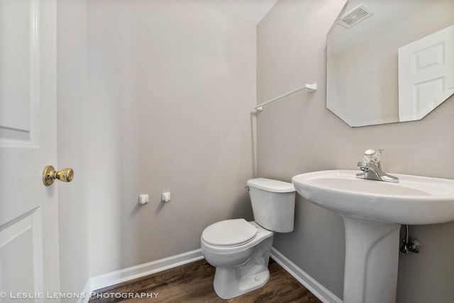 4137 Blackstone Drive 4137, Aurora, IL 60504