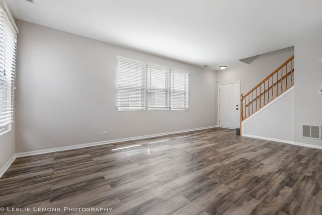 4137 Blackstone Drive 4137, Aurora, IL 60504