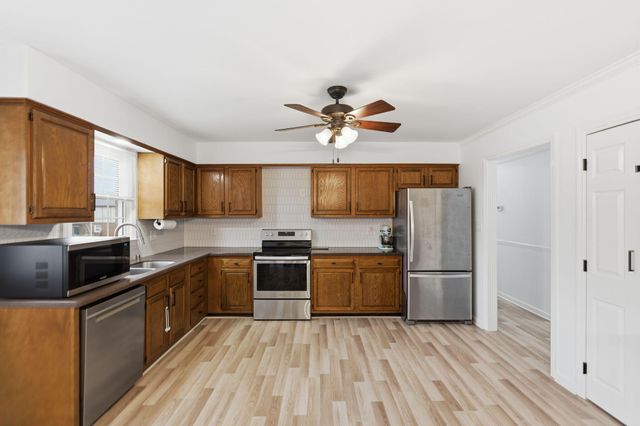 3408 Fox Den Circle, Lexington, KY 40515