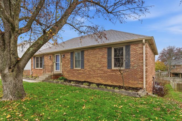 3408 Fox Den Circle, Lexington, KY 40515