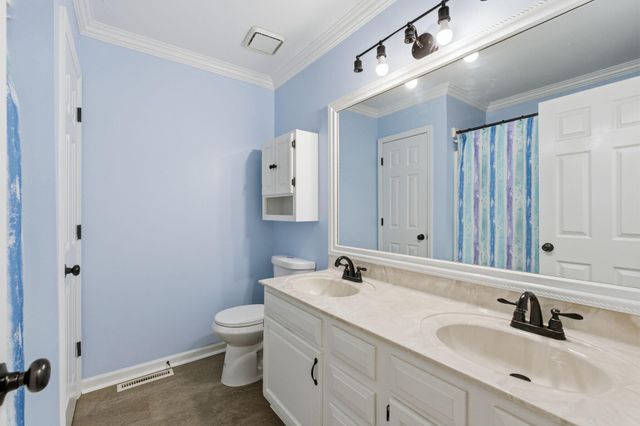 3408 Fox Den Circle, Lexington, KY 40515