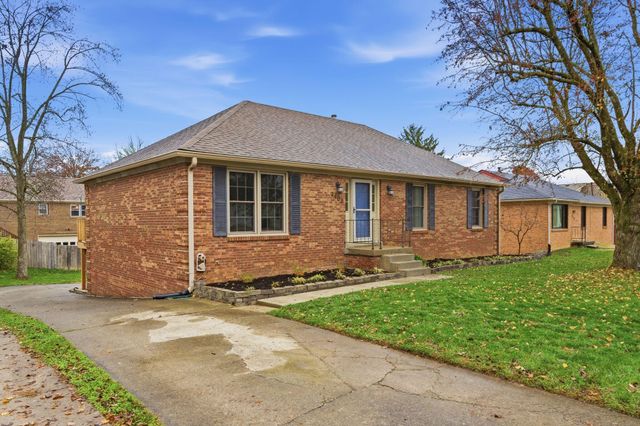 3408 Fox Den Circle, Lexington, KY 40515