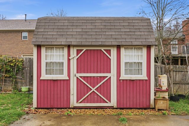 3408 Fox Den Circle, Lexington, KY 40515