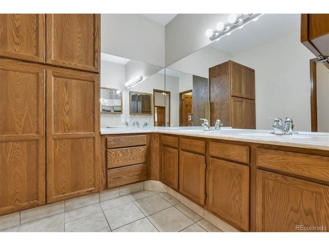 3006 W Long Dr D, Littleton, CO 80120