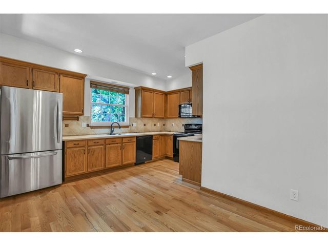3006 W Long Dr D, Littleton, CO 80120