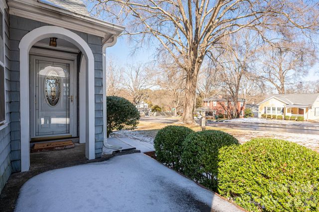 609 Hillcrest Avenue, Gastonia, NC 28052