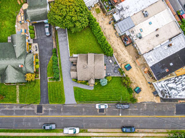19 Cherry Avenue, West Sayville, NY 11796