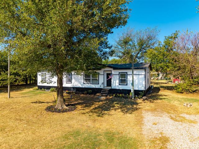 49940 Bob Crouch Drive, Earlsboro, OK 74840
