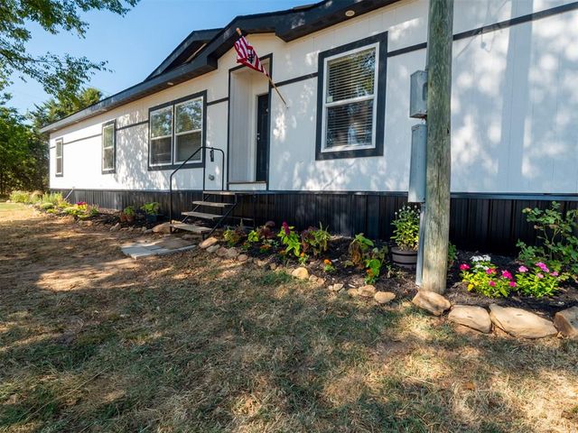 49940 Bob Crouch Drive, Earlsboro, OK 74840