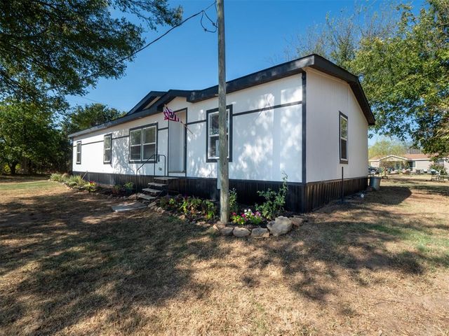 49940 Bob Crouch Drive, Earlsboro, OK 74840