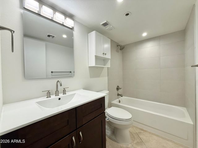 7850 E CAMELBACK Road 209, Scottsdale, AZ 85251