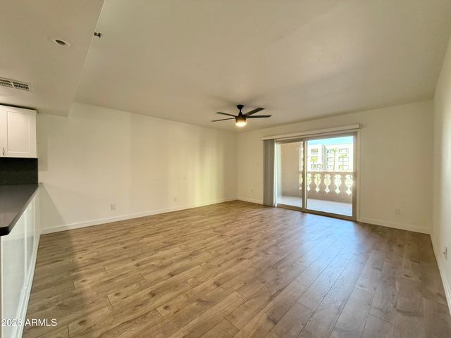 7850 E CAMELBACK Road 209, Scottsdale, AZ 85251