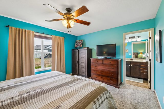 8375 Dakota Drive, West Des Moines, IA 50266