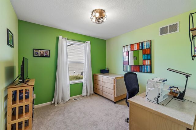 8375 Dakota Drive, West Des Moines, IA 50266