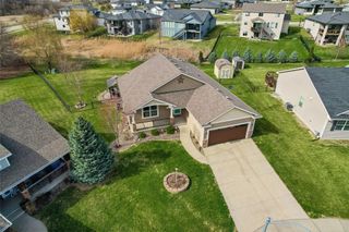 8375 Dakota Drive, West Des Moines, IA 50266