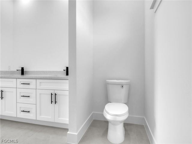 1420 Old Burnt Store RD N, Cape Coral, FL 33993