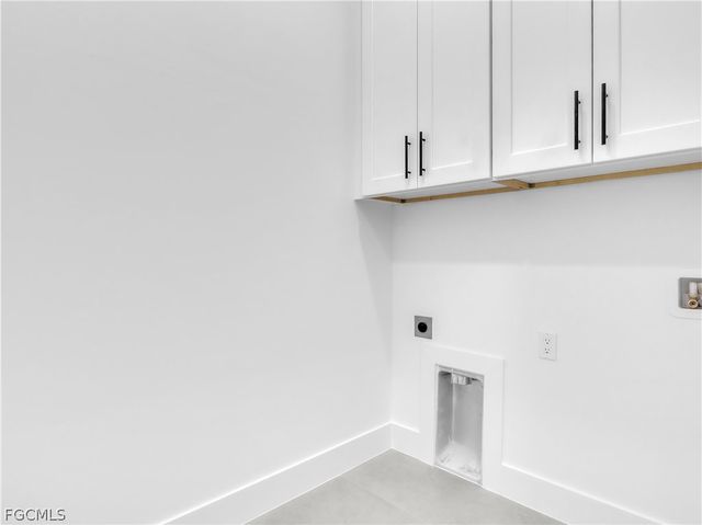 1420 Old Burnt Store RD N, Cape Coral, FL 33993