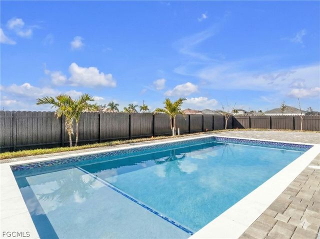 1420 Old Burnt Store RD N, Cape Coral, FL 33993