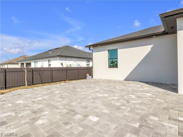 1420 Old Burnt Store RD N, Cape Coral, FL 33993