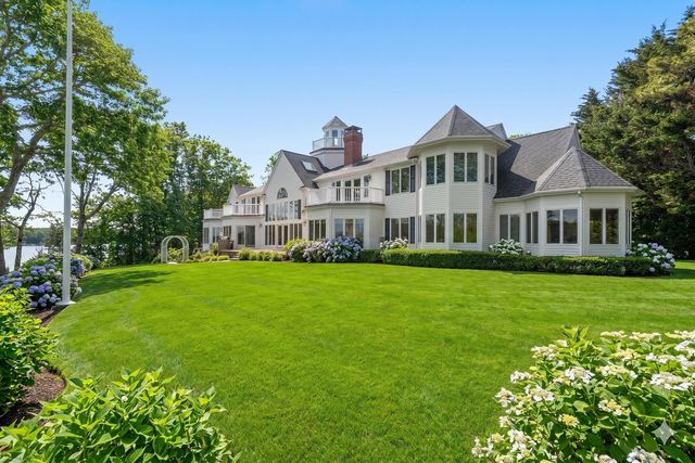 168 Garrison Lane, Osterville, MA 02655