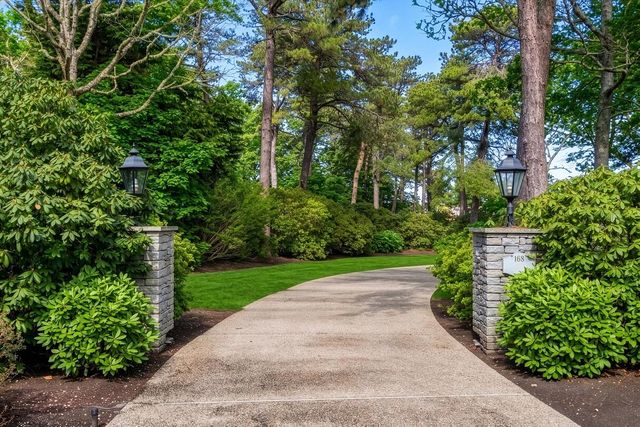 168 Garrison Lane, Osterville, MA 02655
