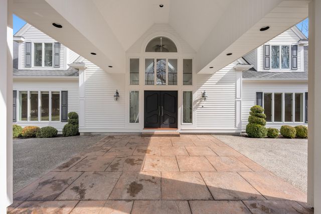 168 Garrison Lane, Osterville, MA 02655