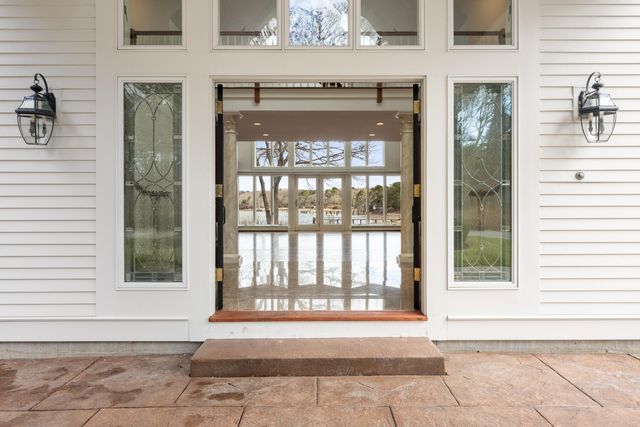 168 Garrison Lane, Osterville, MA 02655