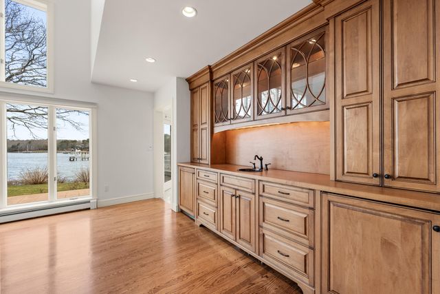 168 Garrison Lane, Osterville, MA 02655