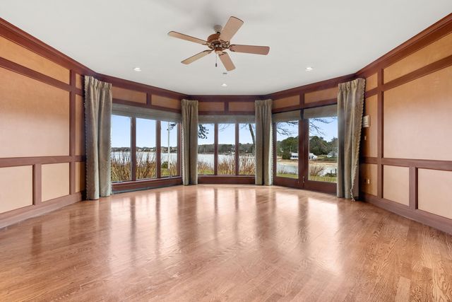 168 Garrison Lane, Osterville, MA 02655