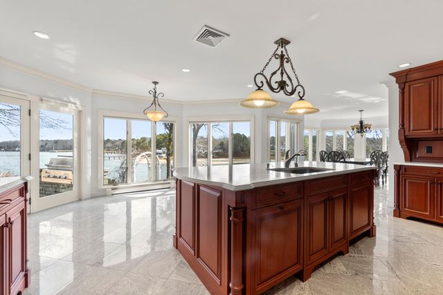 168 Garrison Lane, Osterville, MA 02655